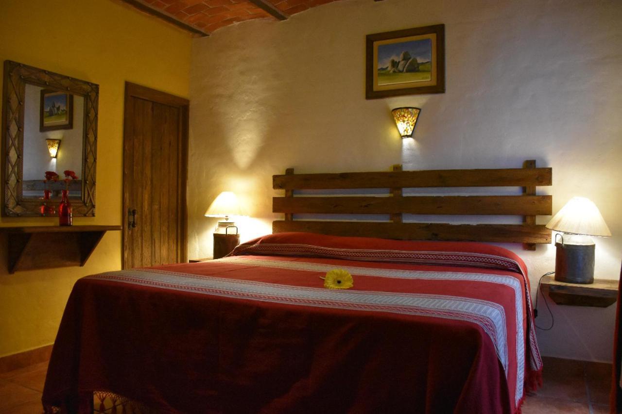 Hotel Mi Pueblito Tapalpa Exteriör bild